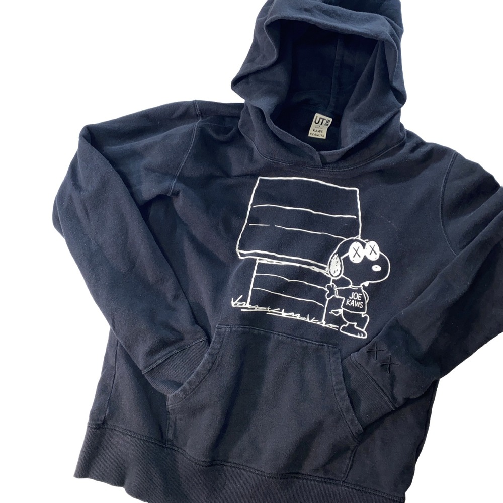 Uniqlo Joe Kaws Peanuts Hoodie Snoopy Womens Small UT Streetwear Collab Cartoon